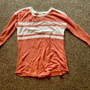 Maurice’s. Size S.